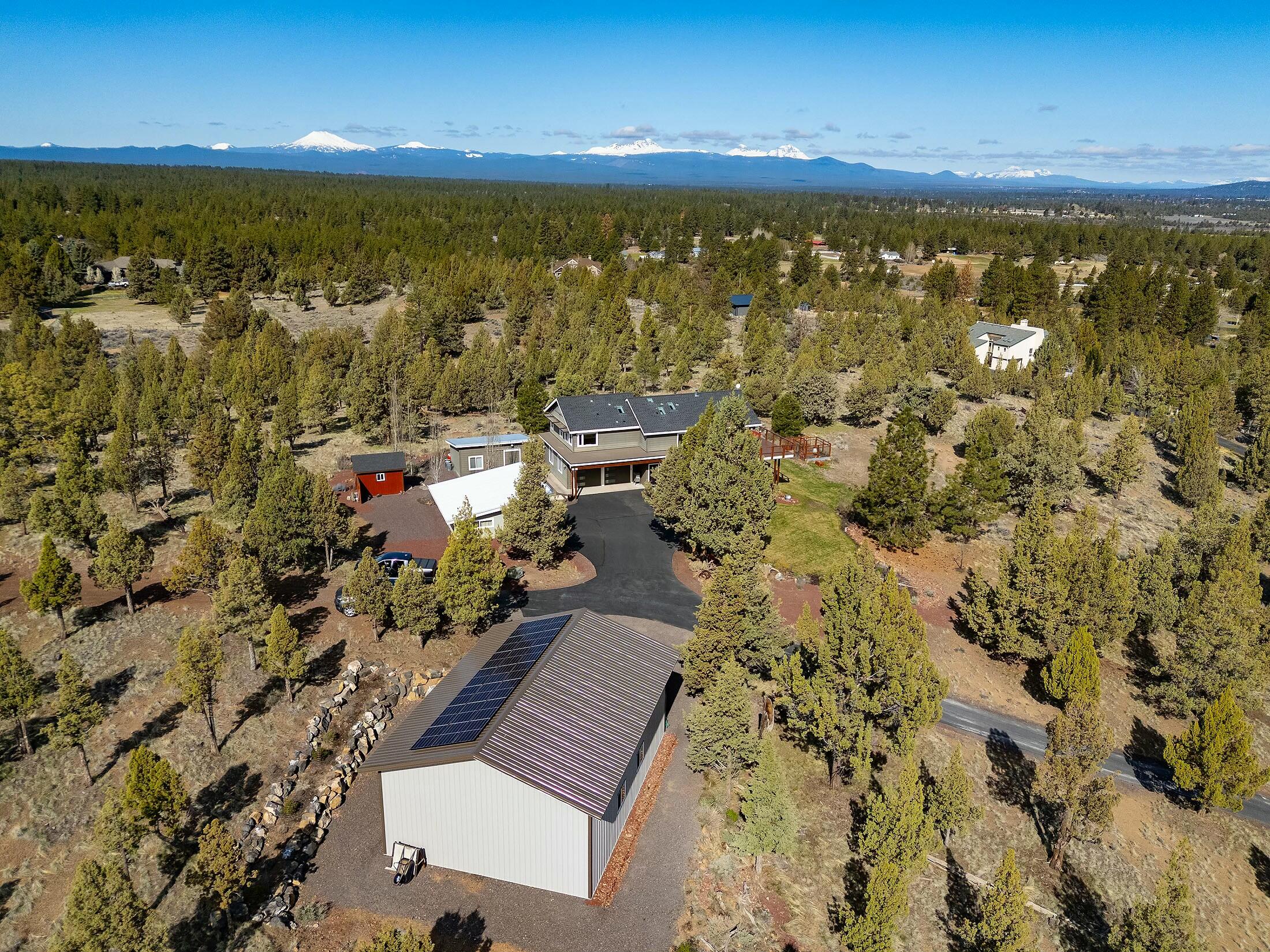 21850 Butte Ranch Road Bend, OR 97702 - Photo 46 of 57