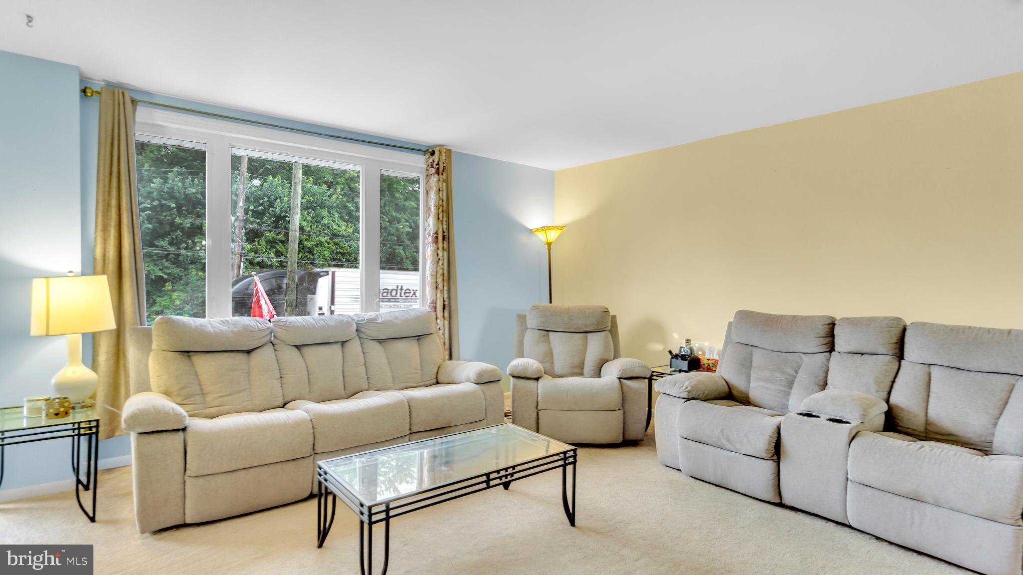 2842 Willits Road Philadelphia, PA 19136 - Photo 2 of 19 Gallery Image 2
