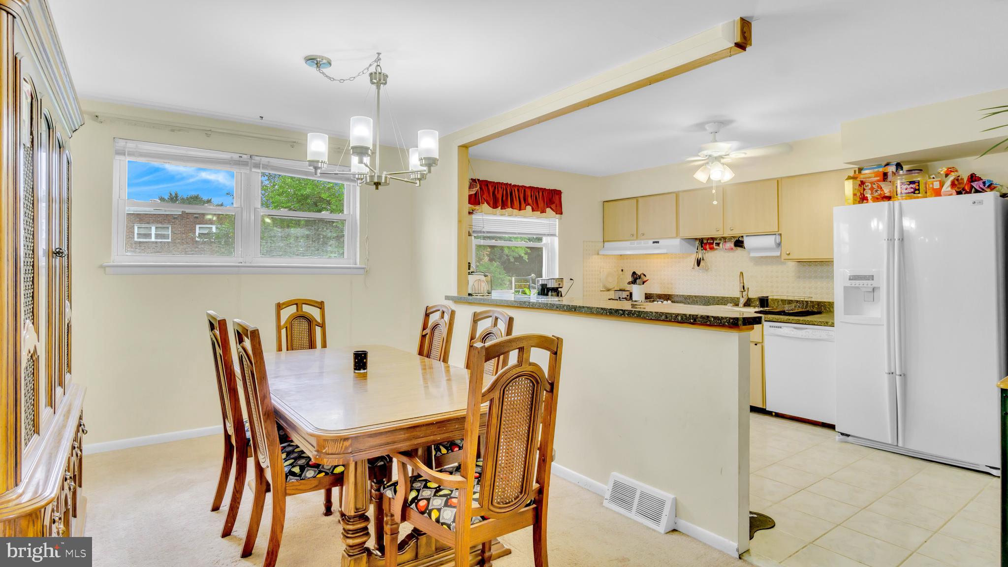 2842 Willits Road Philadelphia, PA 19136 - Photo 4 of 19 Gallery Image 4