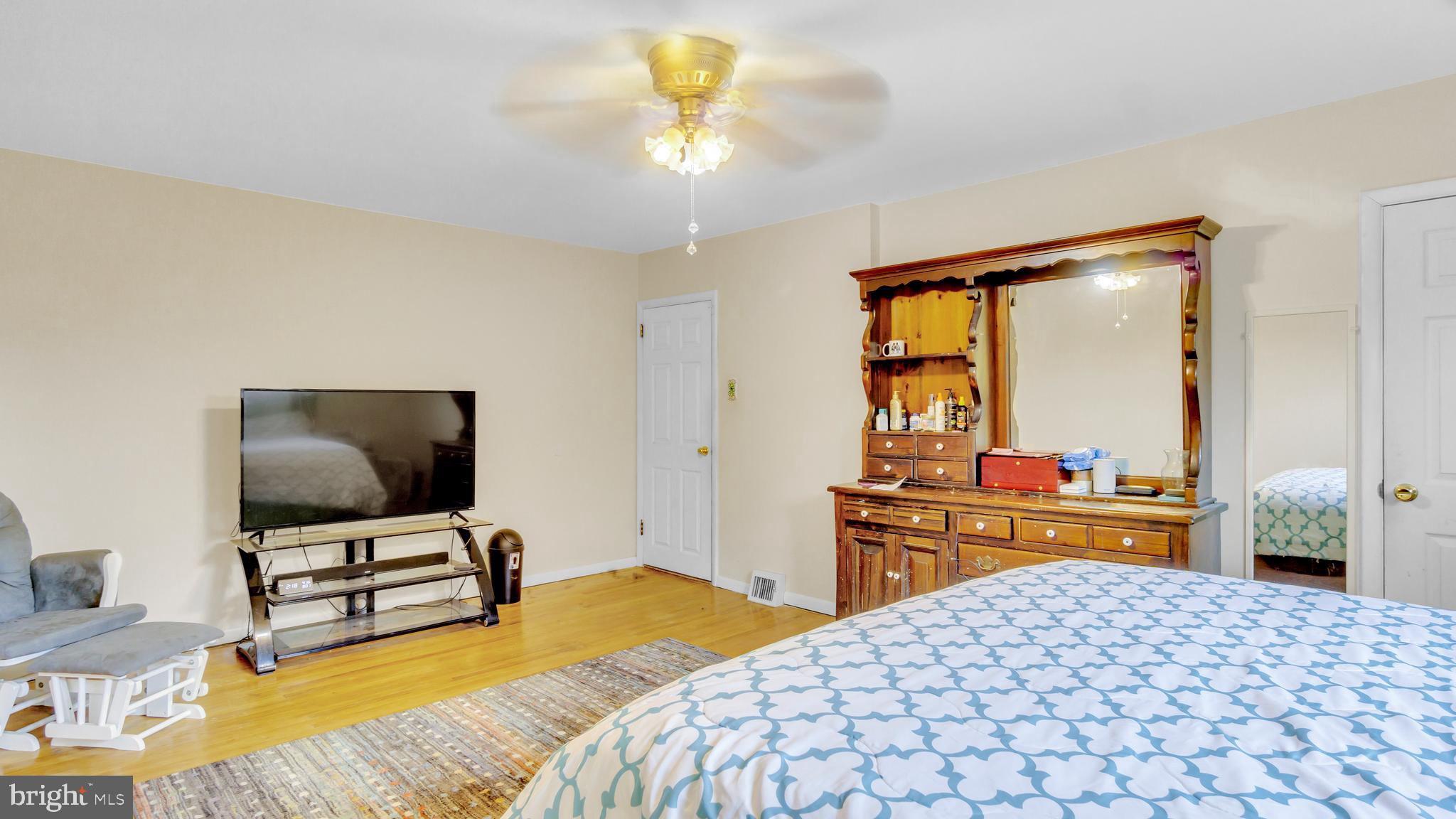 2842 Willits Road Philadelphia, PA 19136 - Photo 10 of 19 Gallery Image 10