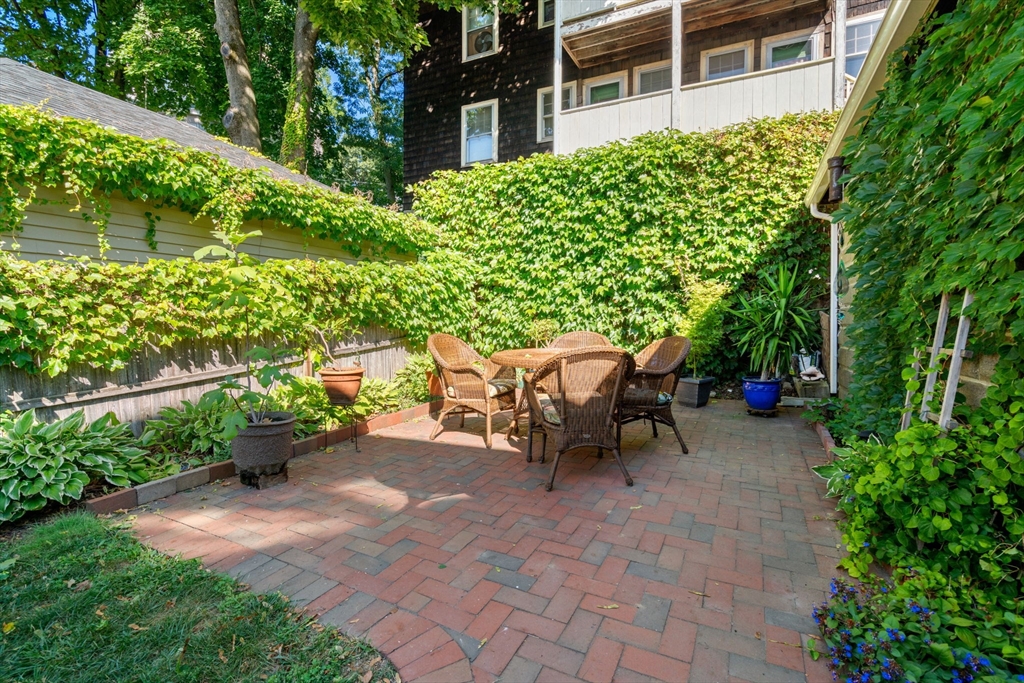 50 Elson Road Waltham, MA 02451 - Photo 32 of 36 Gallery Image 32