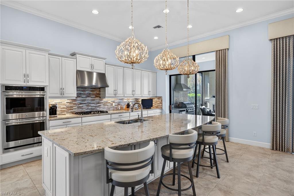 8667 Amour Court Naples, FL 34119 - Photo 14 of 47