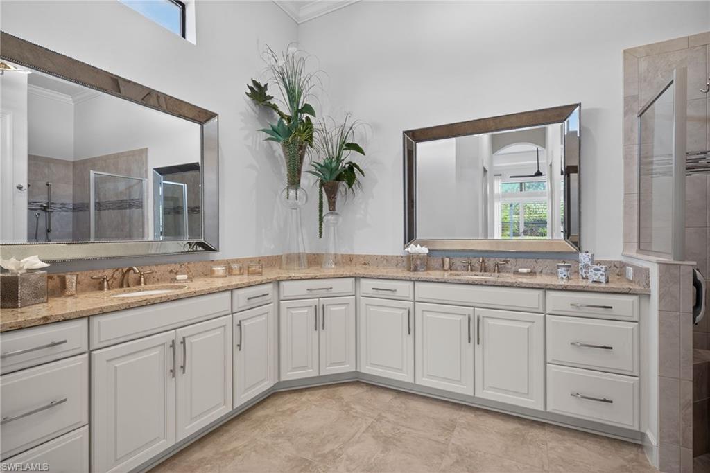 8667 Amour Court Naples, FL 34119 - Photo 23 of 47