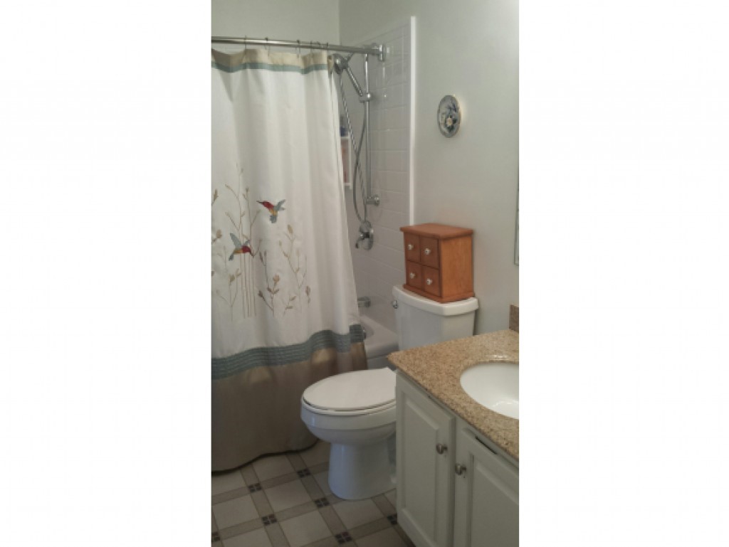 413 Locust Hill Road, Unit 413 Shelburne, VT 05482 - Photo 20 of 24 Gallery Image 20