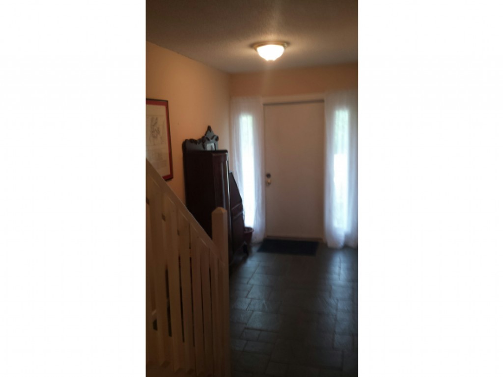 413 Locust Hill Road, Unit 413 Shelburne, VT 05482 - Photo 4 of 24 Gallery Image 4