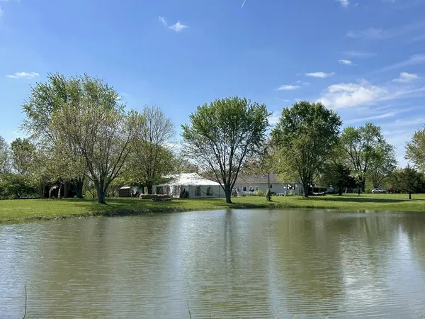 $379,500 | 15772 East 1000th Avenue, Newton, IL 62448