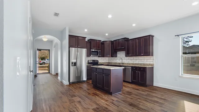 $414,900 | 56 Camellia Lane, Freeport, FL 32439