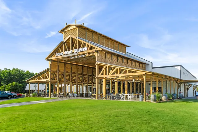 $414,900 | 56 Camellia Lane, Freeport, FL 32439