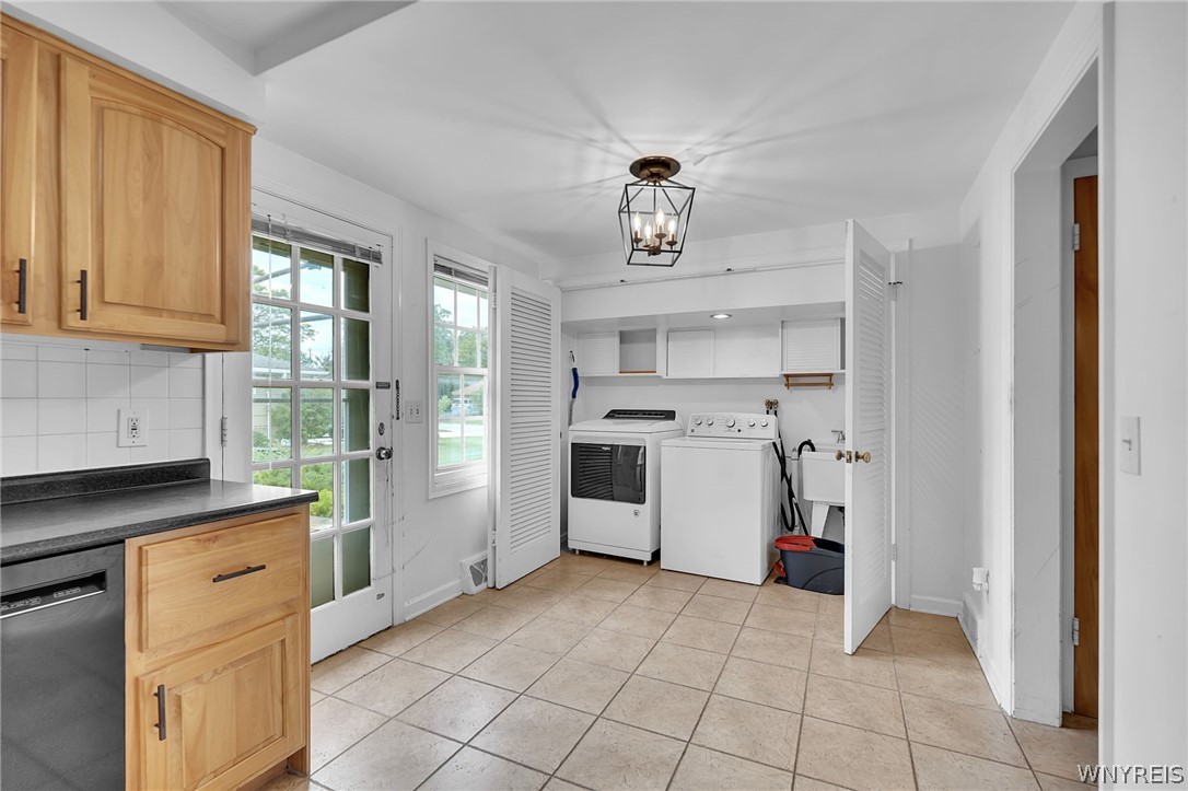 660 North Forest Road Amherst, NY 14221 - Photo 11 of 44 Gallery Image 11