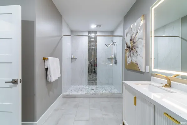 $1,200,000 | 520 Lavina Street, Fort Wayne, IN 46802