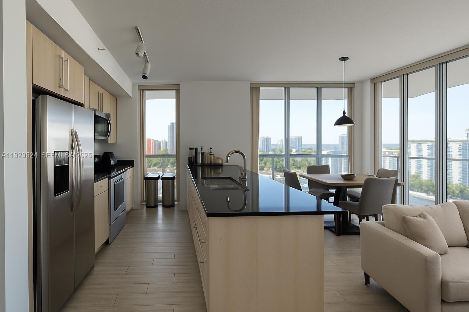 79 Southwest 12th Street, Unit 2001S Miami, FL 33130 - Photo 2 of 4