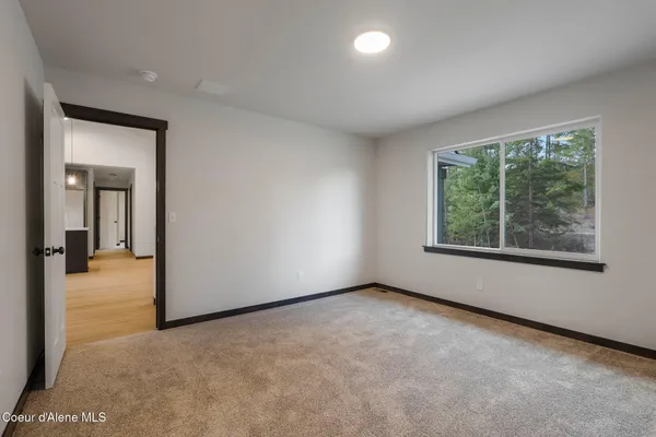 $699,000 | 9490 Sunnyside Road, Sandpoint, ID 83864