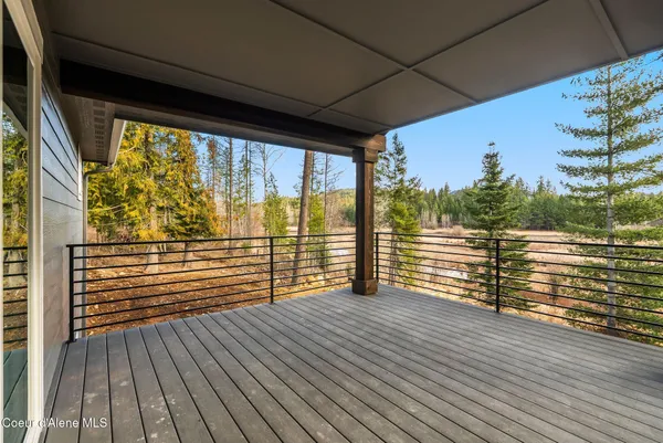 $699,000 | 9490 Sunnyside Road, Sandpoint, ID 83864