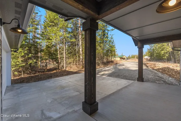 $699,000 | 9490 Sunnyside Road, Sandpoint, ID 83864