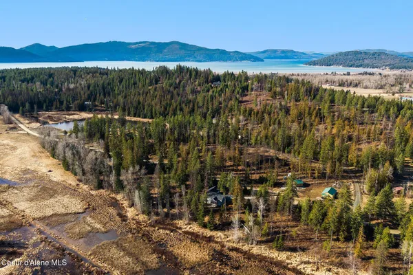 $699,000 | 9490 Sunnyside Road, Sandpoint, ID 83864
