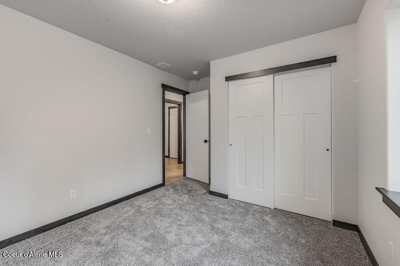 9490 Sunnyside Road Sandpoint, ID 83864 - Photo 6 of 12 9490 Sunnyside Rd 4