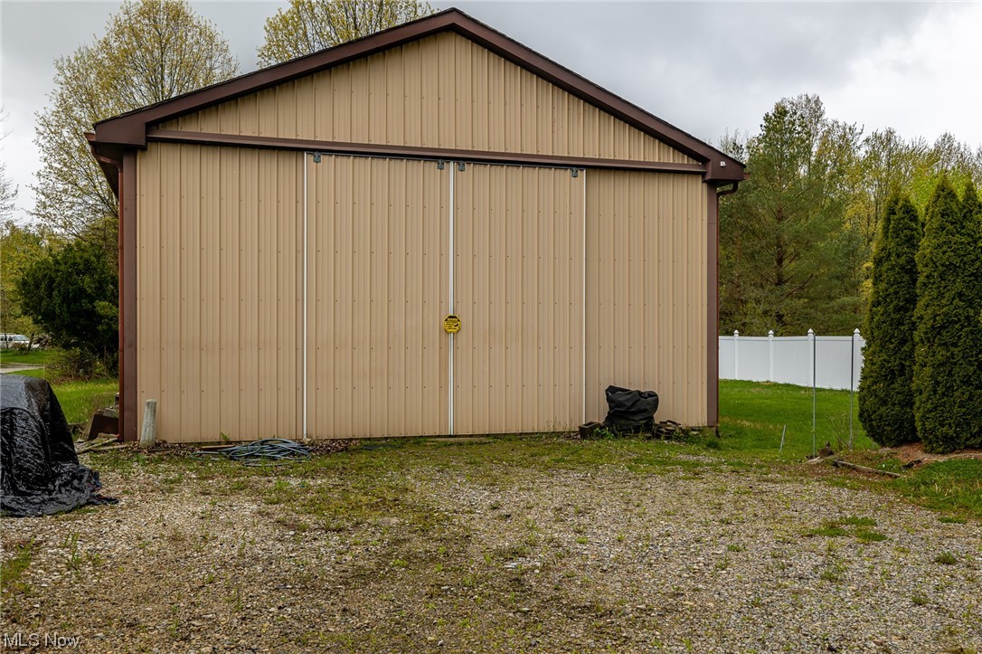 9260 Root Road North Ridgeville, OH 44039 - Photo 2 of 22