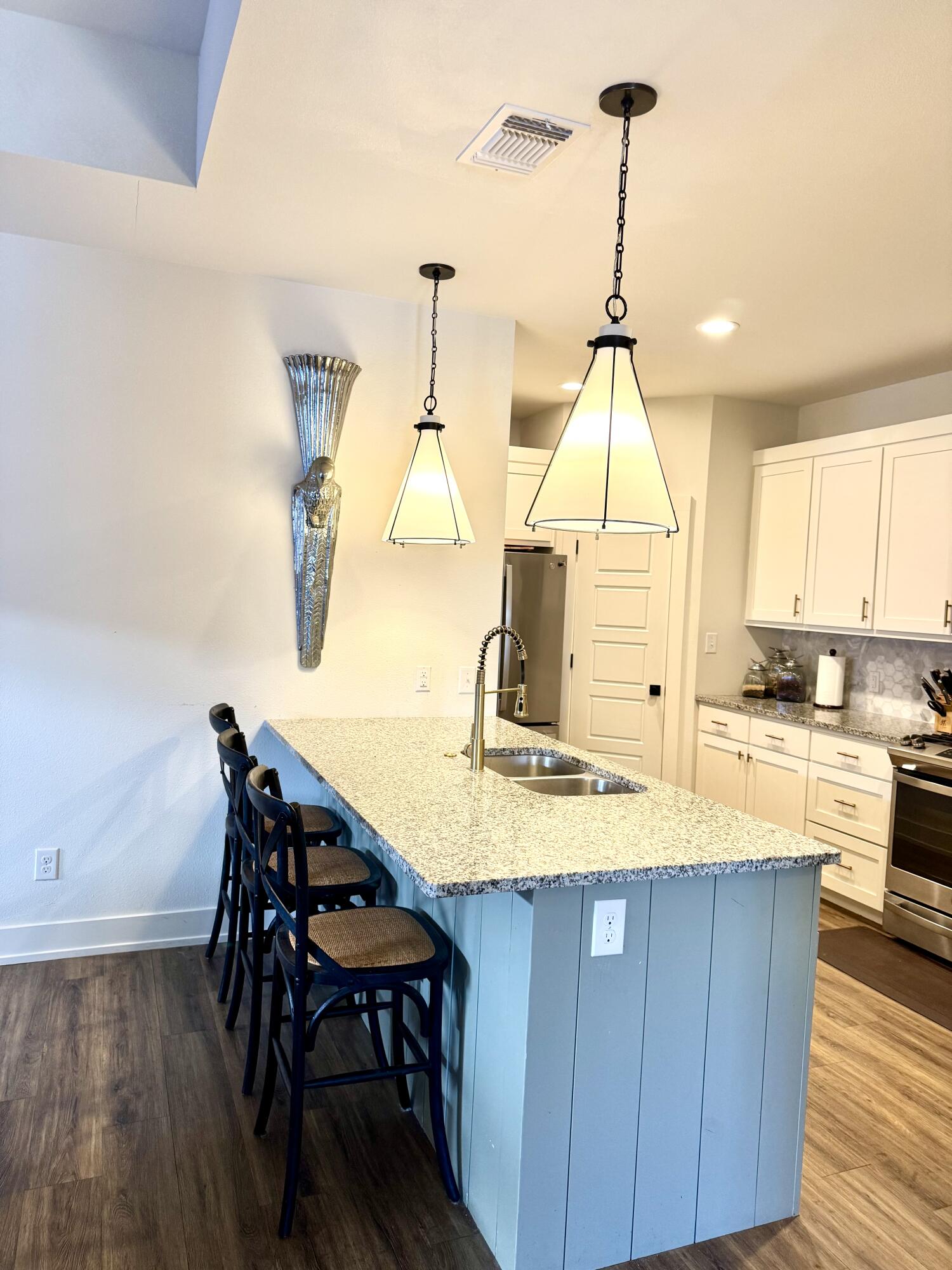 4705 121st Place Lubbock, TX 79424 - Photo 8 of 31 IMG_1301