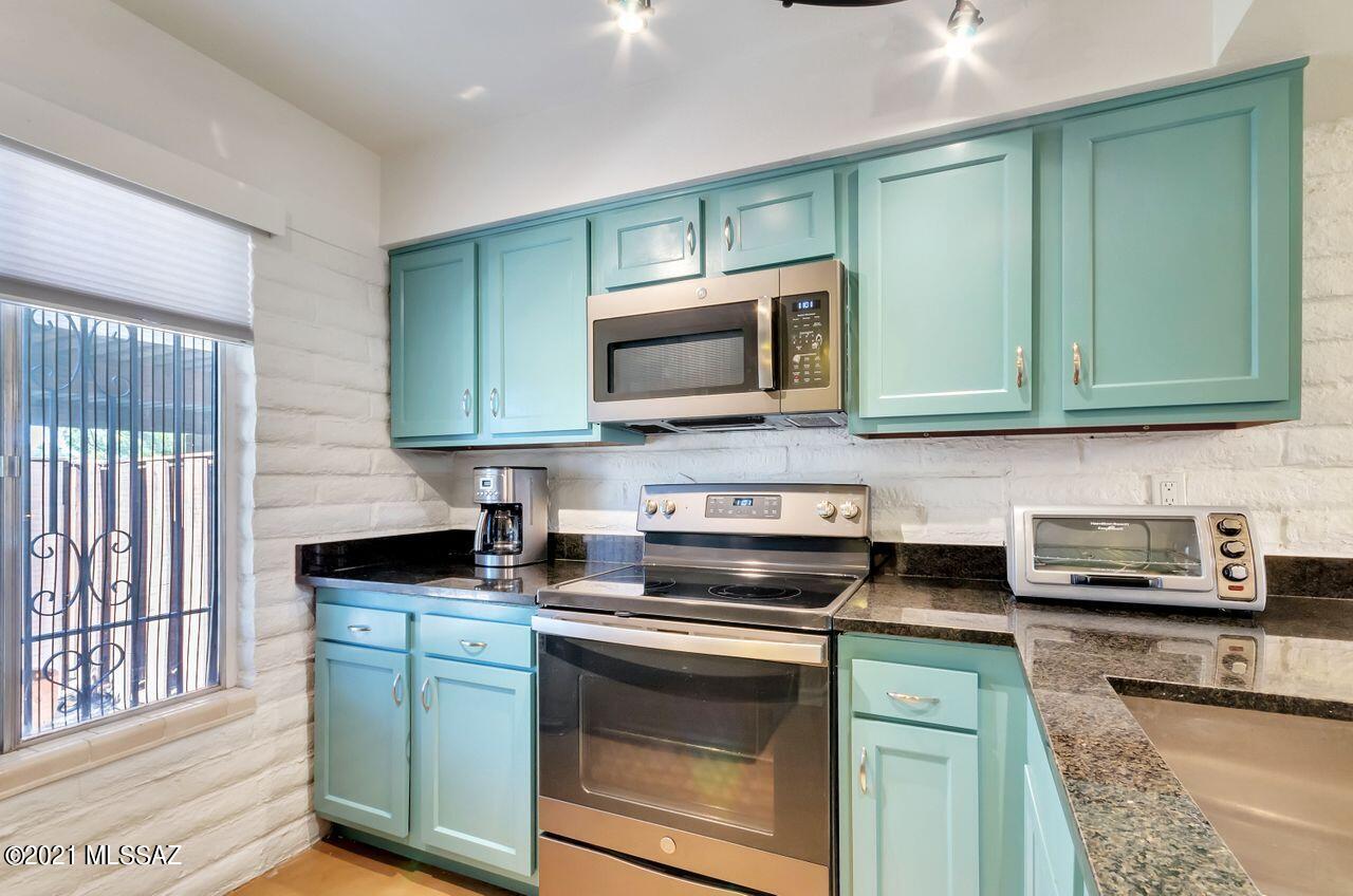 650 South Pantano Road, Unit C Tucson, AZ 85710 - Photo 5 of 36 Gallery Image 5