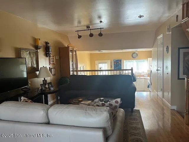 $685,888 | 142 Alex Circle | South Beach