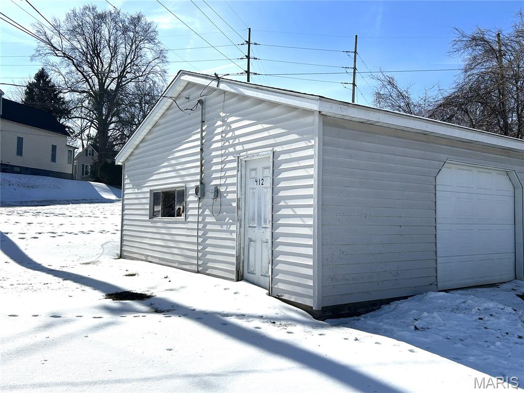 411 South 8th Street Belleville, IL 62220 - Photo 4 of 4