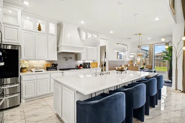 $1,200,000 | 9911 Crescent Wood Drive, Missouri City, TX 77459