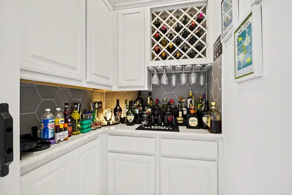 $1,200,000 | 9911 Crescent Wood Drive, Missouri City, TX 77459