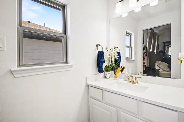 $1,200,000 | 9911 Crescent Wood Drive, Missouri City, TX 77459