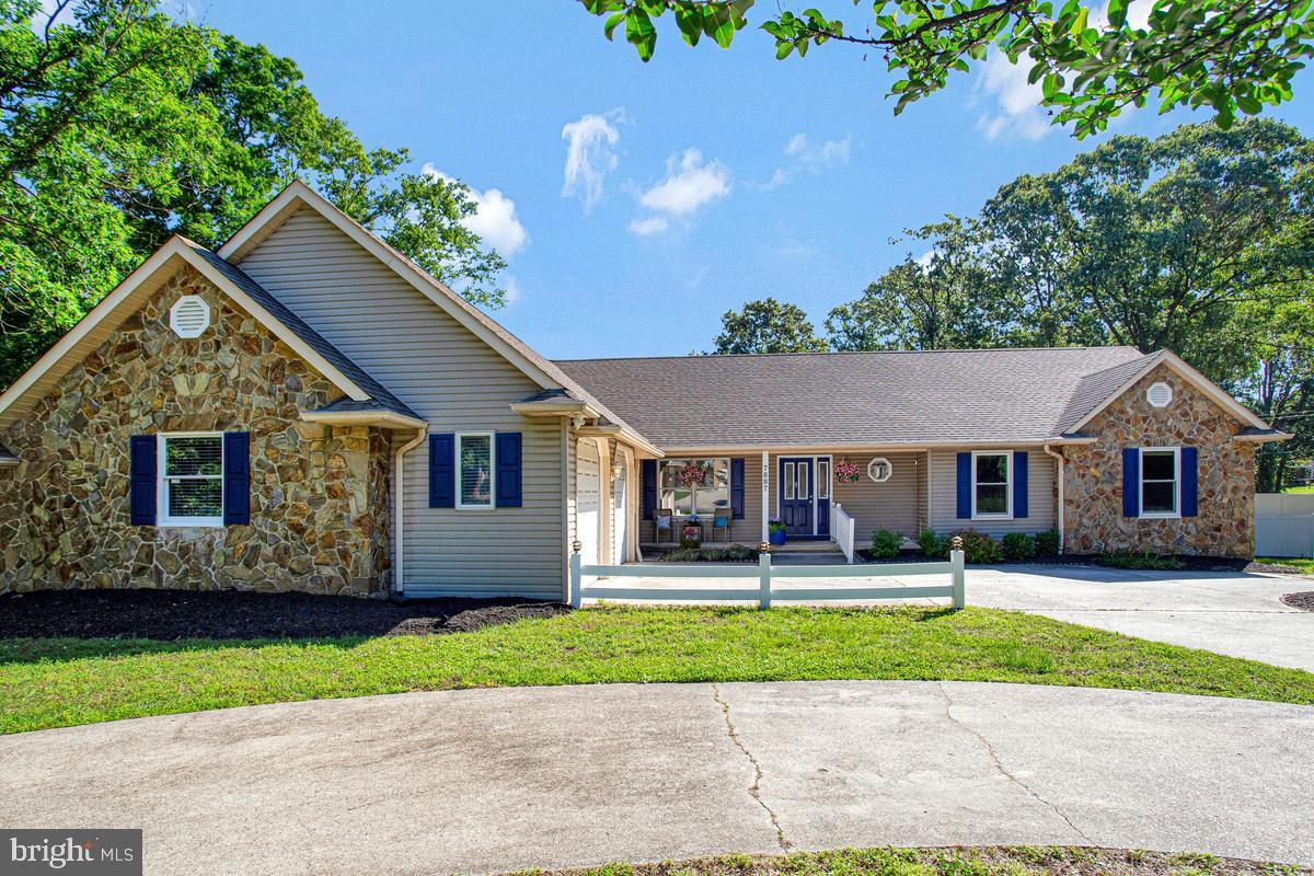 7887 Poplar Grove Road Severn, MD 21144 - Photo 3 of 49