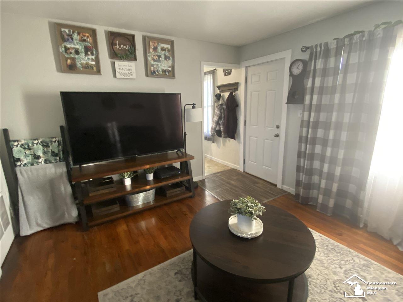 3620 Stewart Road Monroe, MI 48162 - Photo 8 of 24