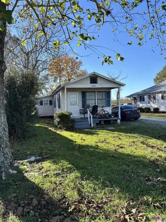 $417,500 | 25000 Stassi Road, Plaquemine, LA 70764