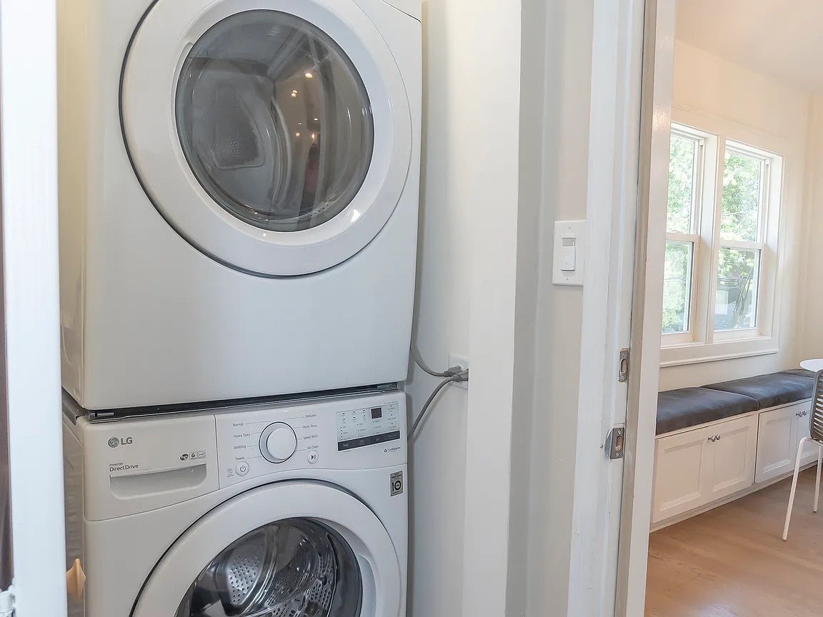 22 North Madison Avenue, Unit 2 La Grange, IL 60525 - Photo 10 of 10 a utility room with dryer and washer