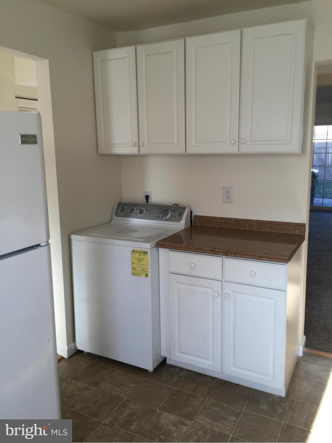 9343 Taney Road Manassas, VA 20110 - Photo 25 of 30 Kitchen