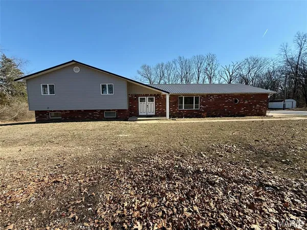 $335,000 | 1112 North And South Road, Sullivan, MO 63080