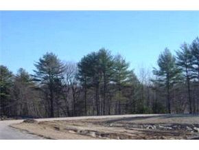 4 Watson Road, Unit 4 Exeter, NH 03833 - Photo 2 of 4