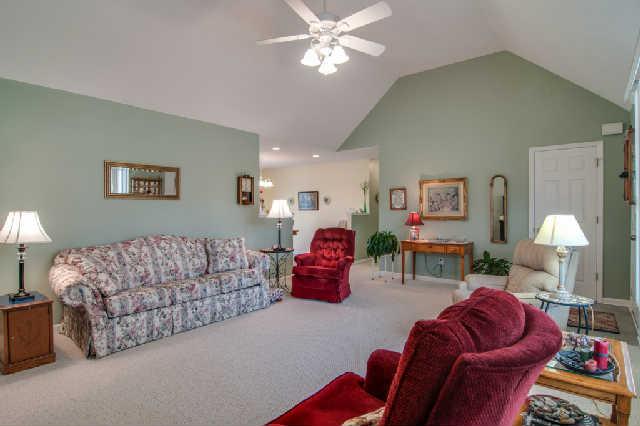 620 Mt Lebanon Road Dickson, TN 37055 - Photo 4 of 20 Great cathedral ceiling in living room