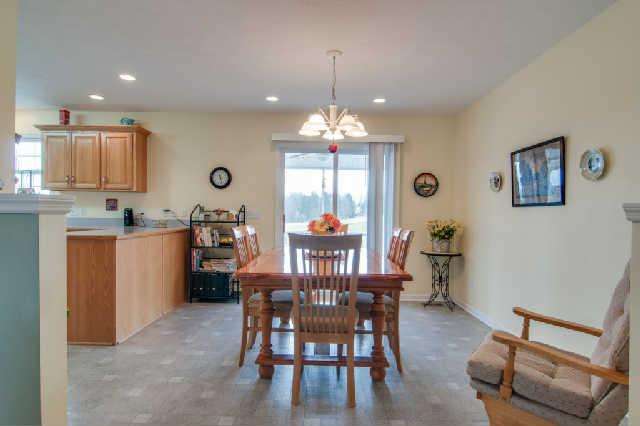 620 Mt Lebanon Road Dickson, TN 37055 - Photo 6 of 20 Combination dining area opens to screened in deck