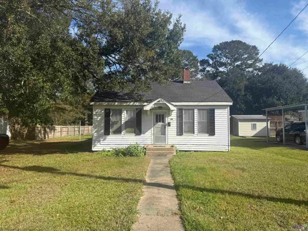 $1,400 | 108 St Jude Street, New Roads, LA 70760