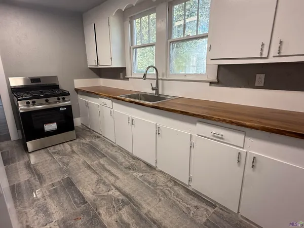 $1,400 | 108 St Jude Street, New Roads, LA 70760