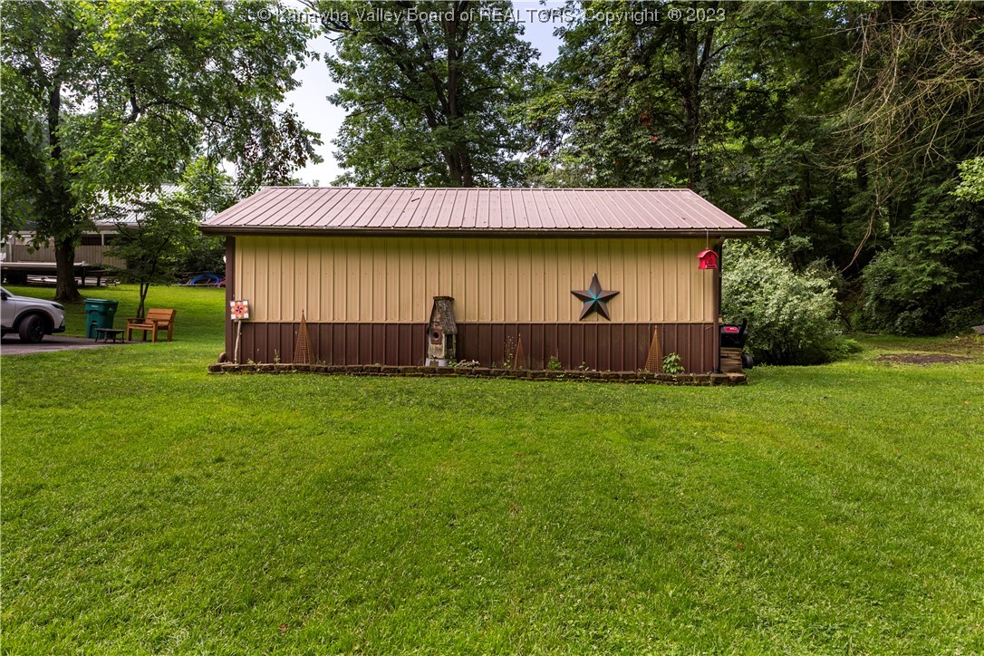 239 Bluelick Road Winfield, WV 25213 - Photo 32 of 36 Gallery Image 32