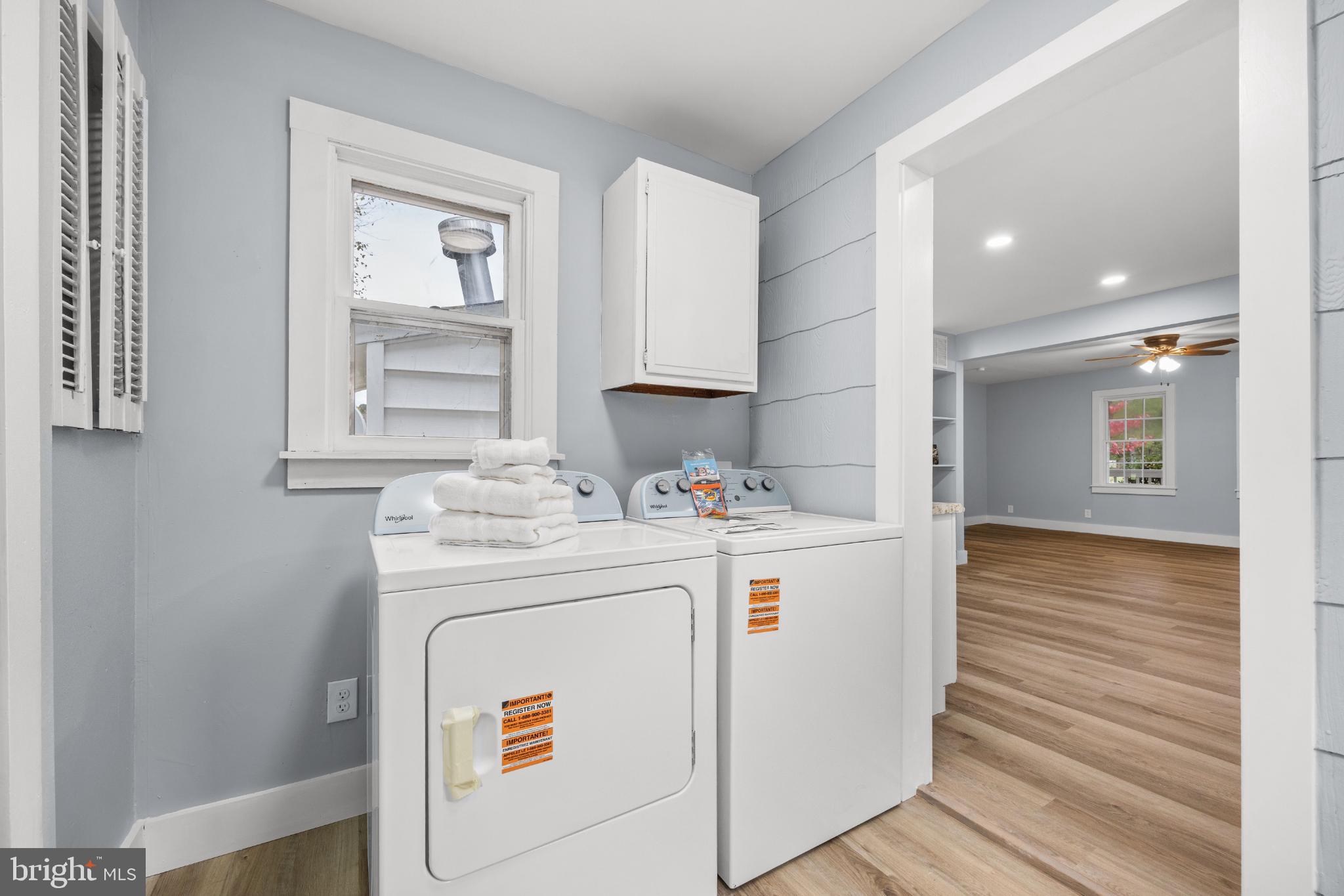 28766 Larry Lankford Road Princess Anne, MD 21853 - Photo 18 of 38 a utility room with dryer and washer