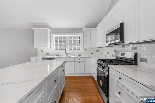 $1,199,900 | 102 Charlton Avenue, Lodi, NJ 07644