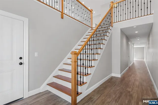 $1,199,900 | 102 Charlton Avenue, Lodi, NJ 07644