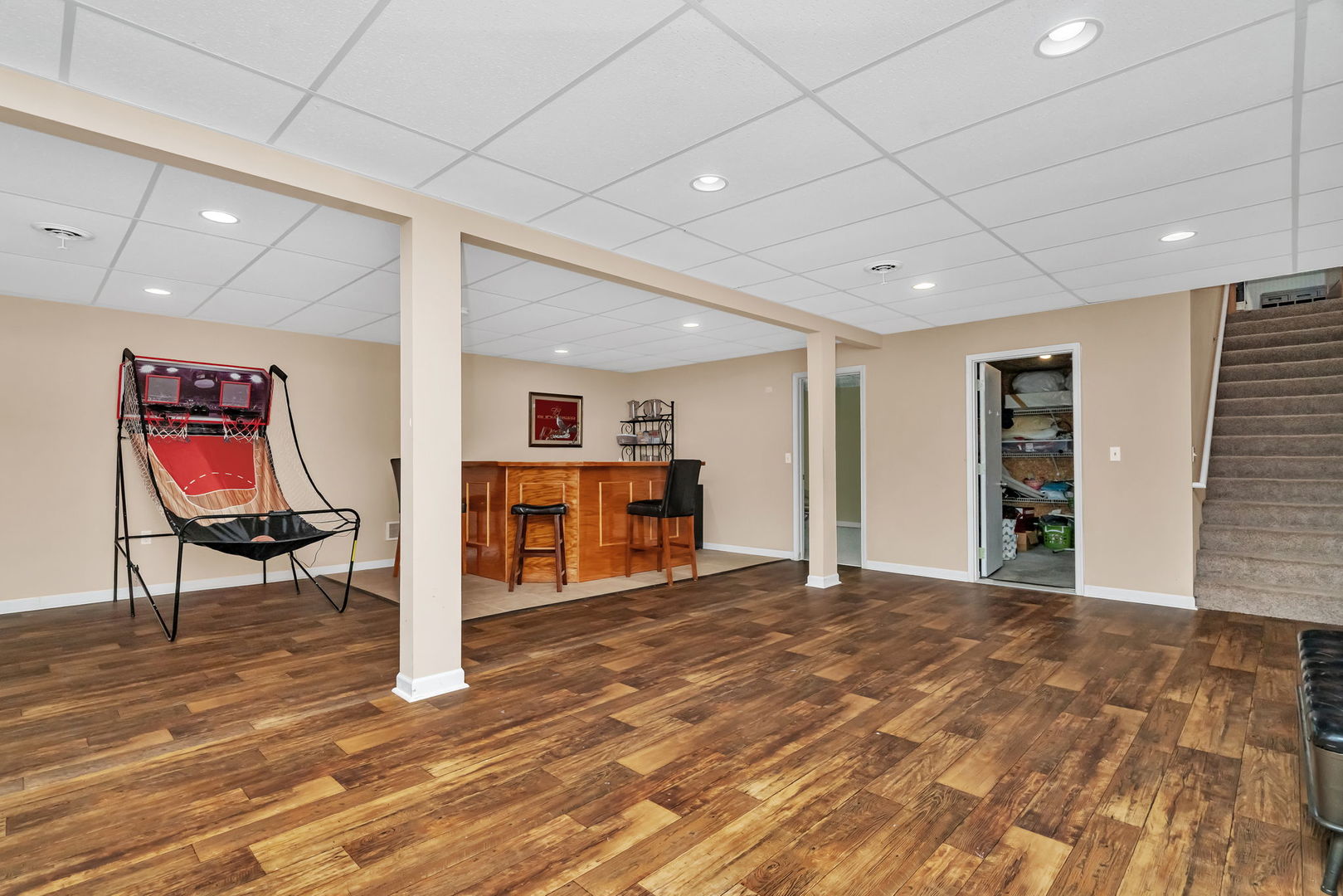 2624 East 21st Road Marseilles, IL 61341 - Photo 43 of 74 a view of a livingroom with furniture and an empty room