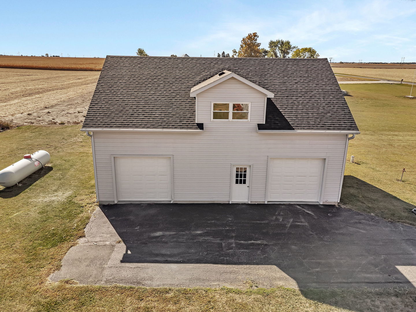 2624 East 21st Road Marseilles, IL 61341 - Photo 5 of 74 a aerial view of a house