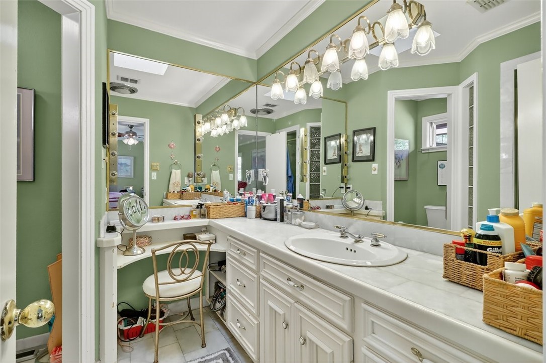 402 Pasadena Place Corpus Christi, TX 78411 - Photo 19 of 39