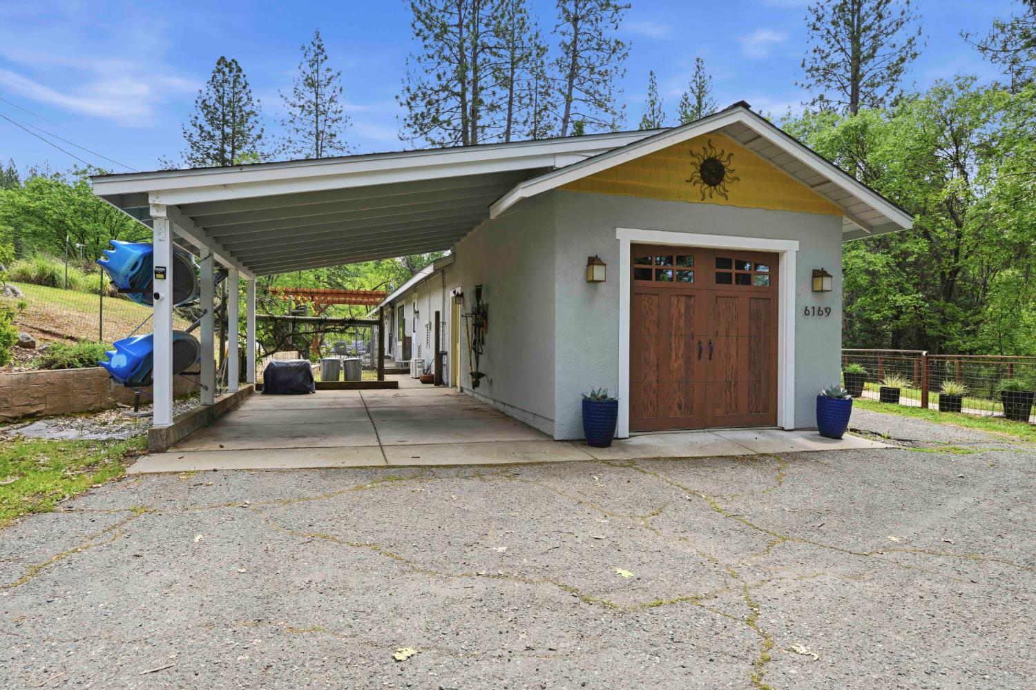 6169 Sweeney Road Somerset, CA 95684 - Photo 6 of 75