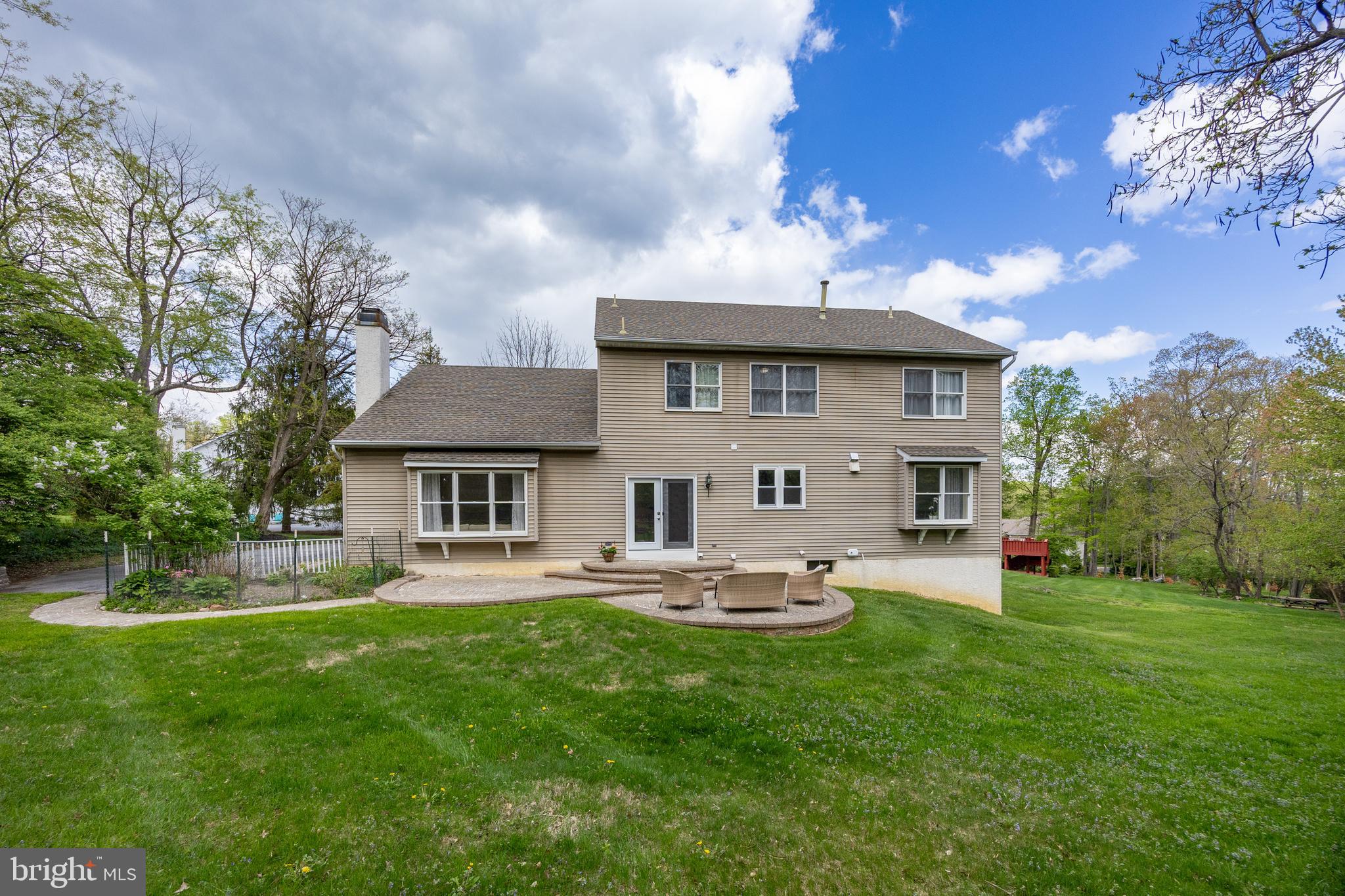 320 Long Ridge Lane Exton, PA 19341 - Photo 4 of 46