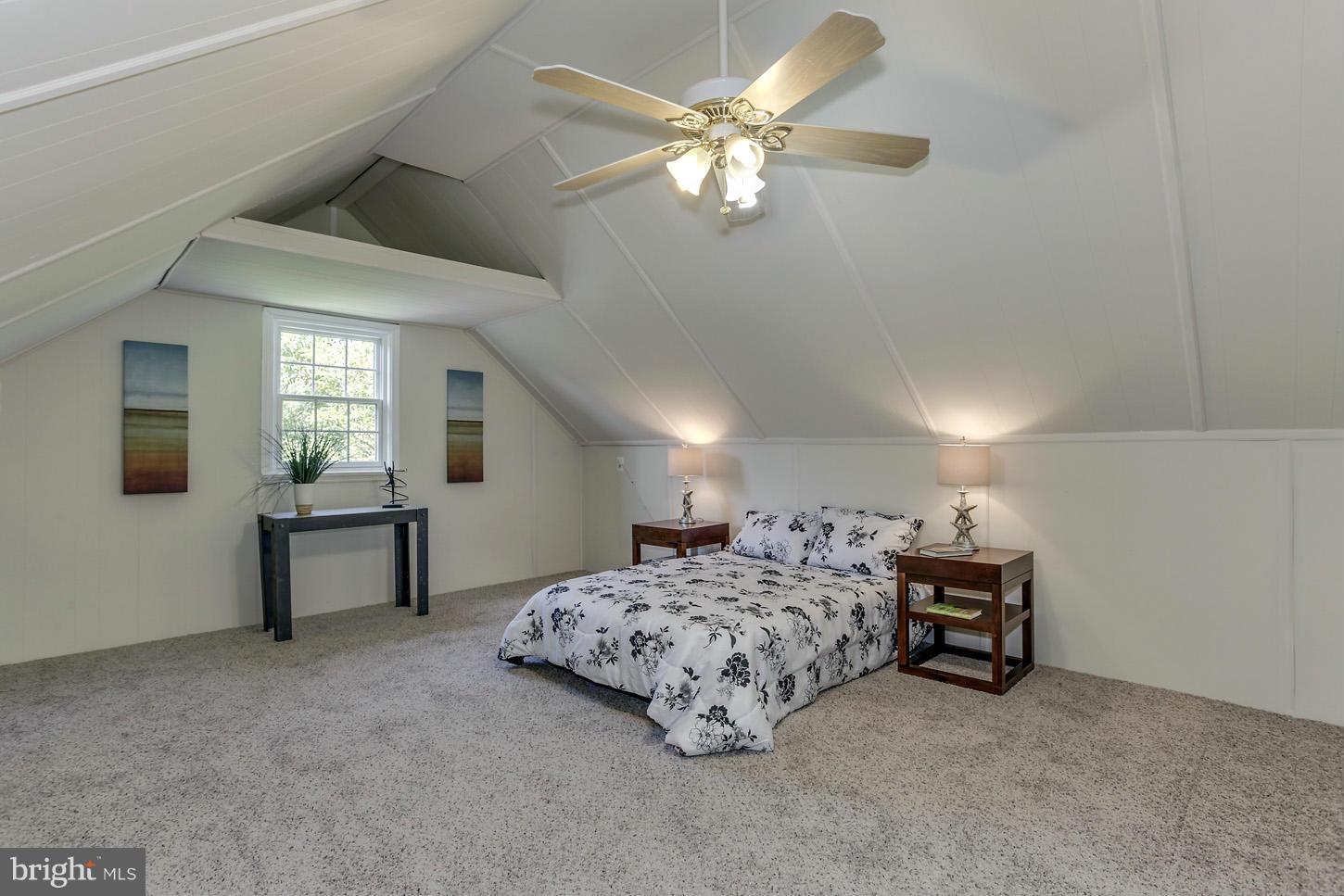 8914 Flower Avenue Silver Spring, MD 20901 - Photo 18 of 25 4th Bedroom, 4th floor, large finished loft
