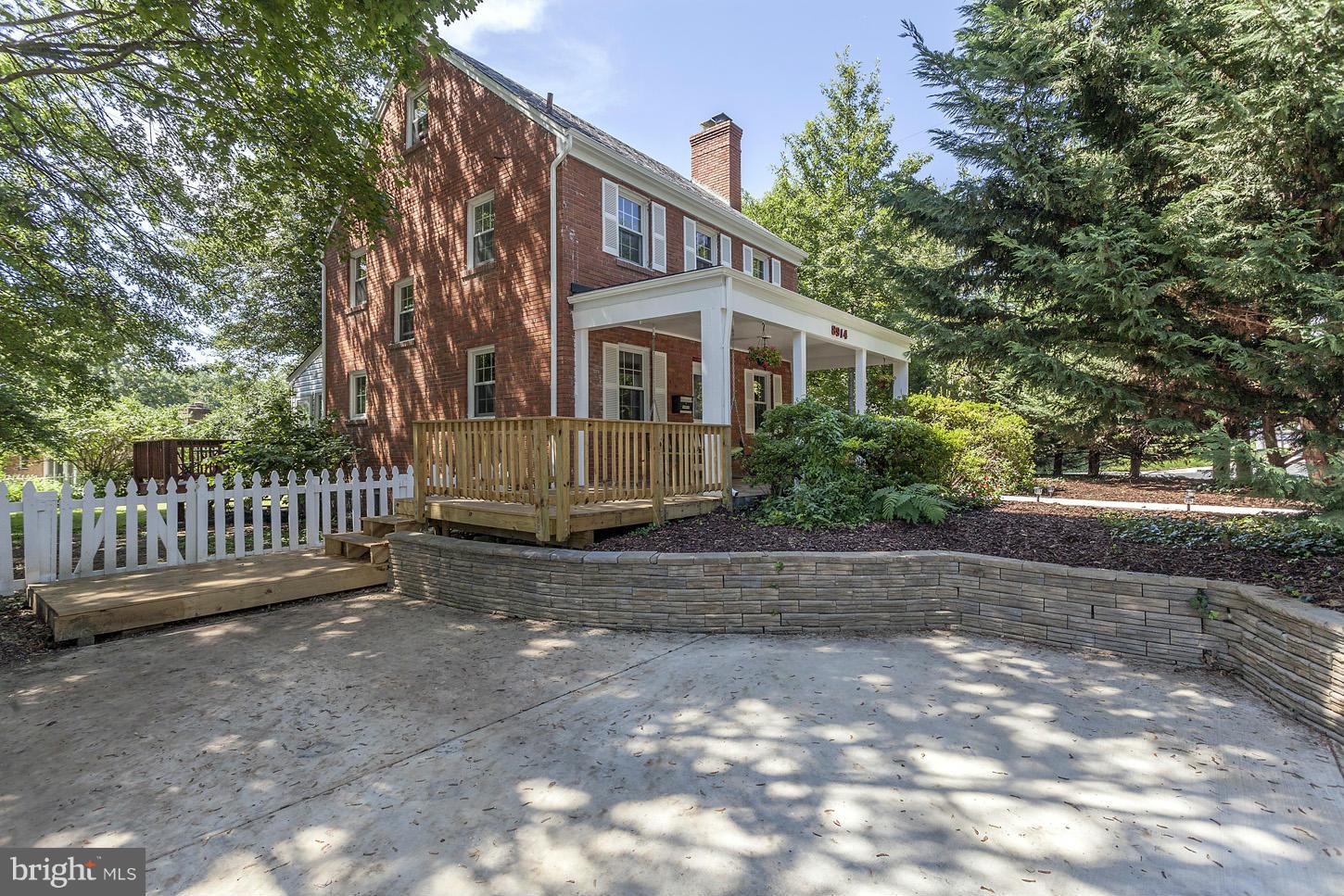 8914 Flower Avenue Silver Spring, MD 20901 - Photo 23 of 25 ample parking, 2 driveways plus garage